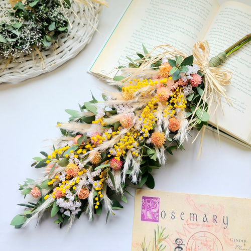 ミモザのスワッグガーランド　ドライフラワー mimosa ミモザとセンニチコウのナチュラルスワッグ ガーランド