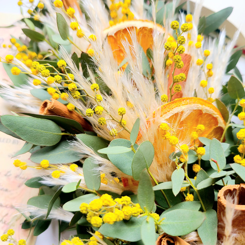 mimosa ミモザとオレンジシナモンのナチュラルスワッグ ガーランド