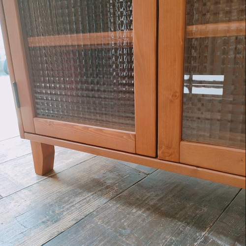 コンパクト チェッカーガラスキャビネット ウォールナット＋チーク