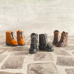 ネオブライス ピュアニーモ レースアップミドルブーツ ステッチ&ヒール