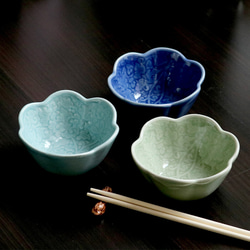 タイ セラドン焼 小鉢 花柄のお皿 陶磁器 celadon-013 2枚目の画像