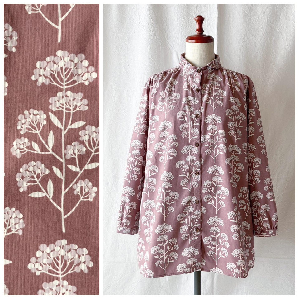 すっきり見えるギャザーブラウス：長そで（豆花：モーヴピンク）