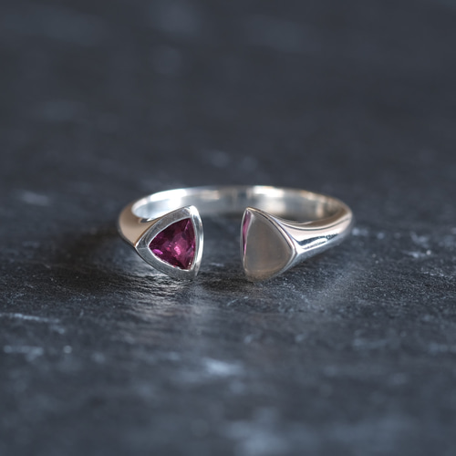 garnet triangle ring 天然石ロードライトガーネット 三角