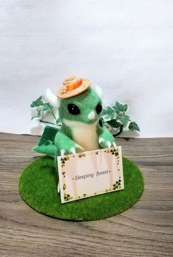 羊毛フェルト ベビードラゴン 羊毛フェルト Sleeping forest 通販