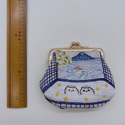 Rei & gamazoku刺繍がま口　小銭入れ　銭湯 3枚目の画像