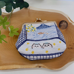 Rei & gamazoku刺繍がま口　小銭入れ　銭湯 1枚目の画像