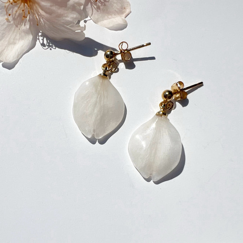 本物の桜 花びらピアス14kgf | 桜色 ピアス（フック・チェーン