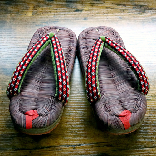 草履サンダル』□室内、屋外どちらでも履けます □サイズ違い制作可能