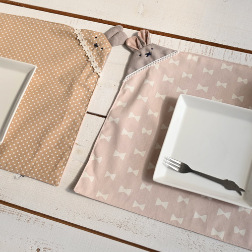 サイズ変更可♪うさちゃん リバーシブルランチョンマット（シンプル