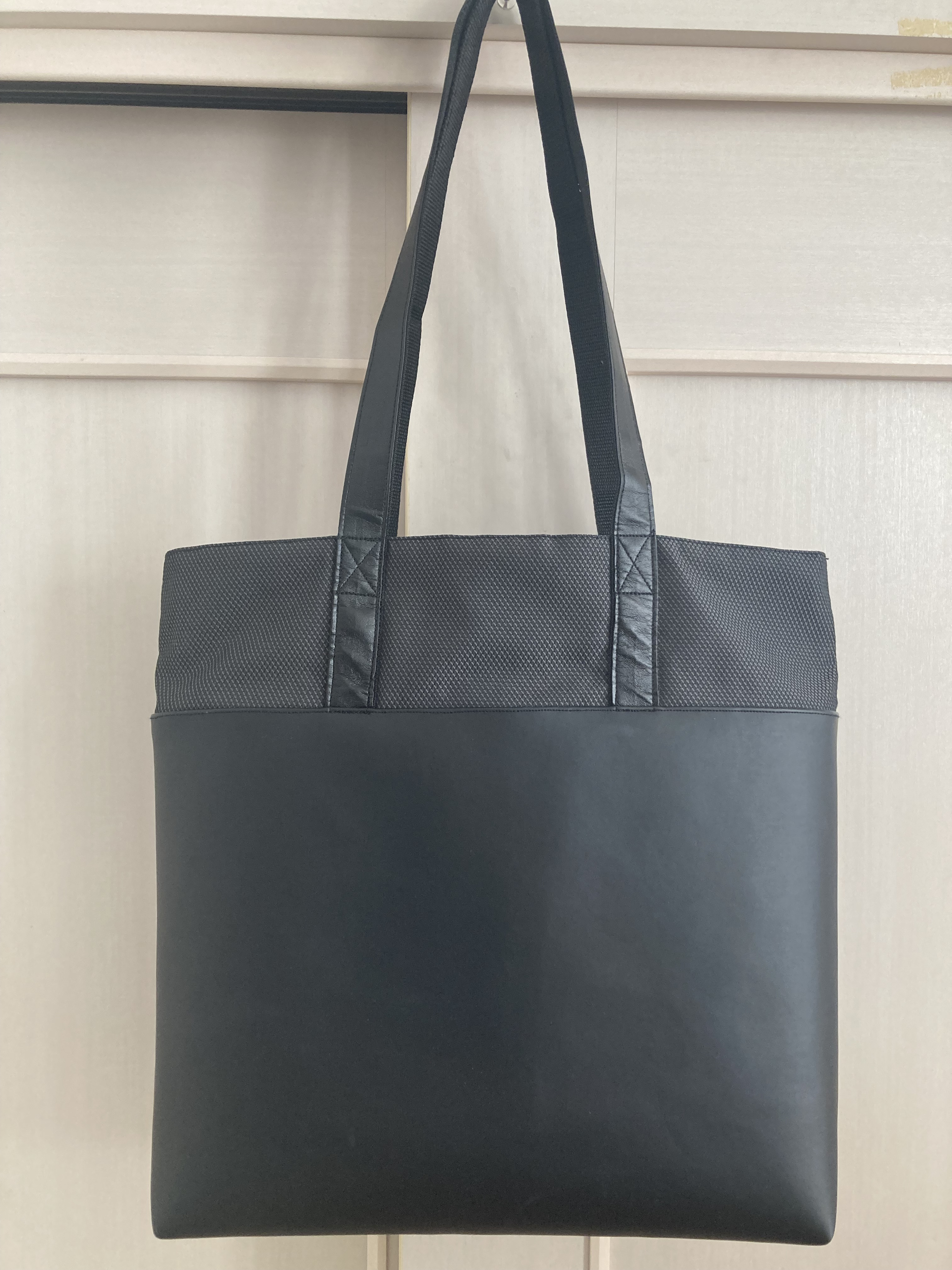 新作黒紐ー大容量通勤用黒革とキルトトートバッグマチ15cm