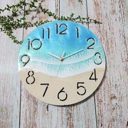 新作♦️海のアート時計 ボード 波 海 レジン アート ビーチ clock クロック 1枚目の画像