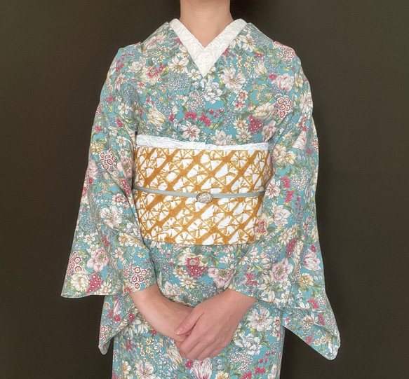 可憐で華やか花柄浴衣/サックスブルー 