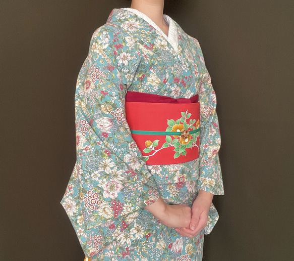 可憐で華やか花柄浴衣/サックスブルー 