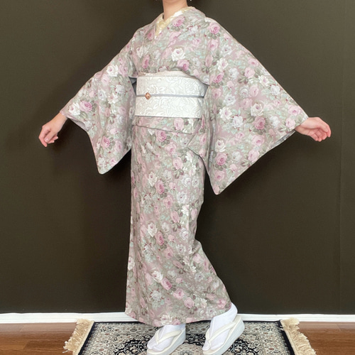 エレガントな薔薇柄浴衣/くすみパープル 浴衣 花鹿 kajika 通販