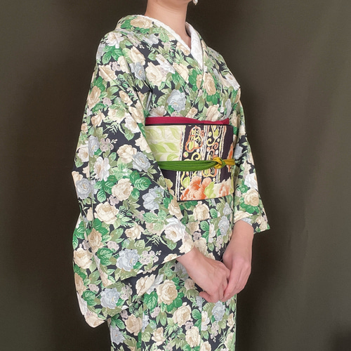 花柄 浴衣 黒緑色　派手 花柄 浴衣 黒緑色 派手 楽天市場】レディース浴衣_ゆかた_単品_IKS