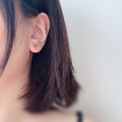 天然ファンタオレンジガーネットピアス