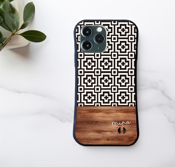 名入れ♪【耐衝撃グリップケース】BLACK MOSAIC & WOOD iPhone  スマホケース 1枚目の画像