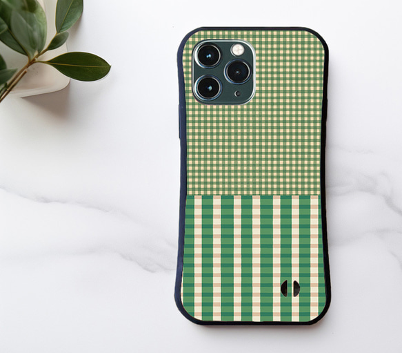 【耐衝撃グリップケース】GREEN CHECK iPhone  スマホケース　チェック柄 1枚目の画像