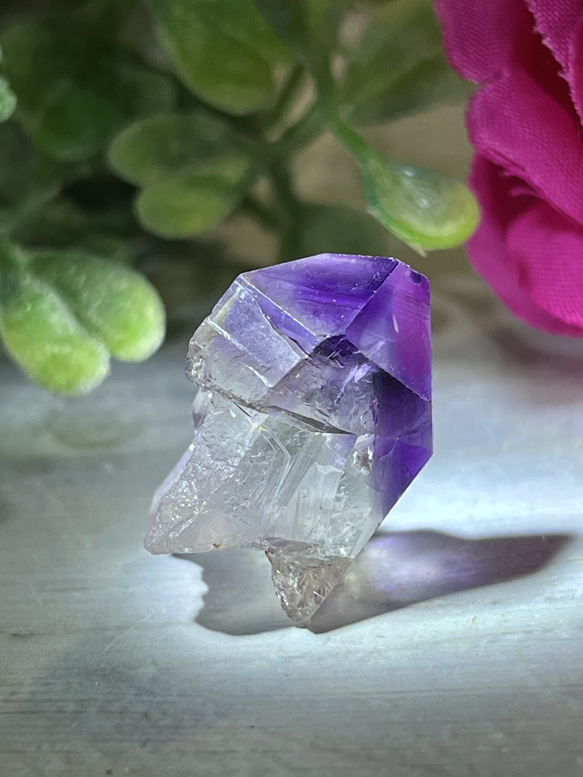 ブラジル・バイーア産✨ ファントム アメジスト 紫水晶 原石 ポイント