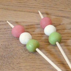 うさずきん 超特大60cmお花見団子 一度は食べてみたい！巨大な花見団子】＜#岡崎市 ＞ 岡崎公園では、4月