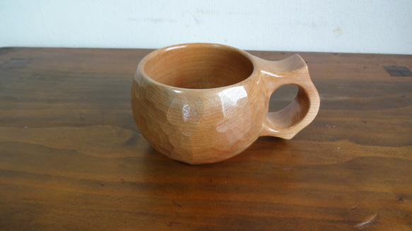 赤樫の一木彫りコーヒーカップ　 3枚目の画像