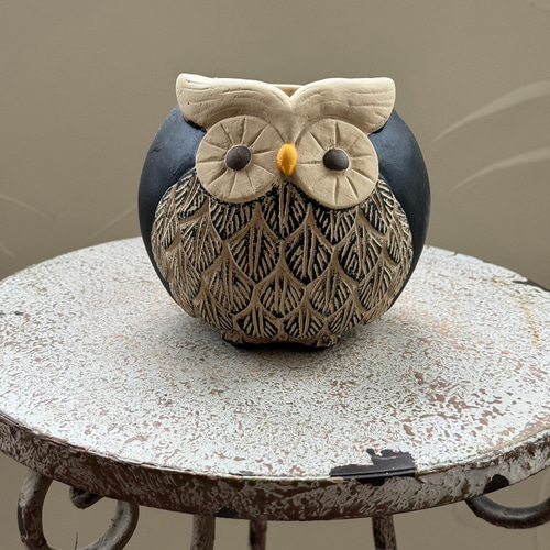 可愛いアンティーク セメント鉢 》ラフォーレフクロウ 幸運の鳥 観葉