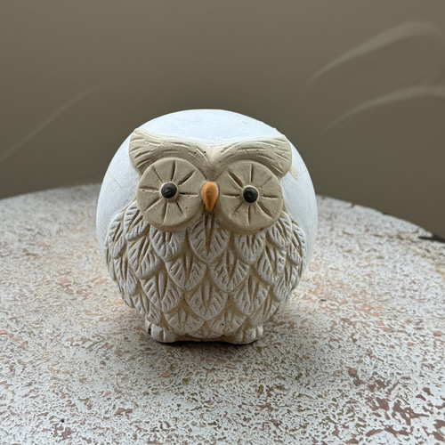 夫婦ふくろう＆大理石のオブジェ Amazon.co.jp: フクロウ三羽 ふくろう 置物 梟 オブジェ 福郎 白