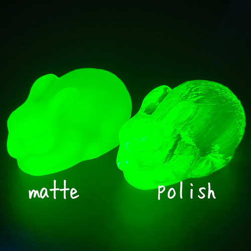 ウランガラス うさぎ（ツヤ有）チェコガラス 置物 ppnalia