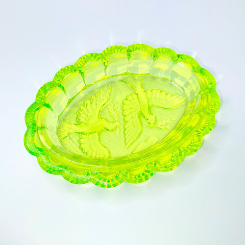 販売終了 ウランガラス 蓋付 小物入れ ppnalia チェコガラス