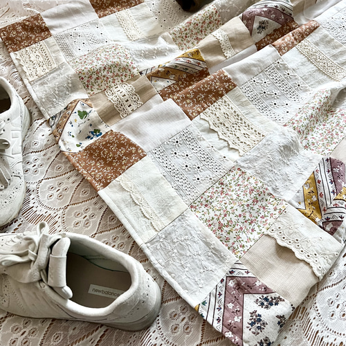 パッチワークレーススカート スプリングベージュ ロングスカート  