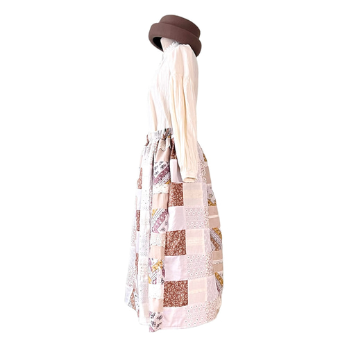 パッチワークレーススカート スプリングベージュ ロングスカート  