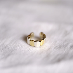 真鍮＆シルバー イヤーカフ moco 1枚目の画像