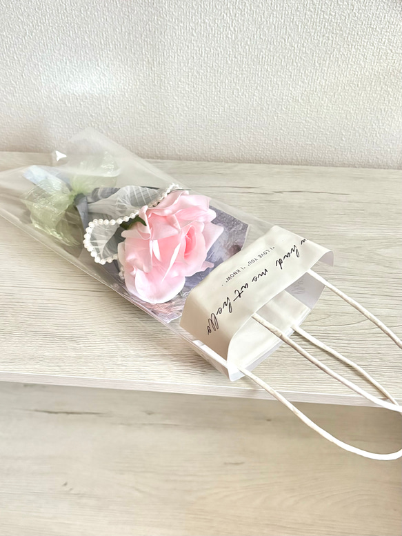 ユンヌローズ【MINI】PINK 韓国風花束　バラ１本 2枚目の画像