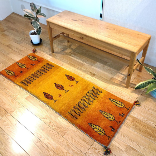 ペルシャ　ギャッベ ランナー中　143×53 黄金色　糸杉 ペルシャ ギャッベ ランナー中 143×53 黄金色 糸杉 ペルシャ