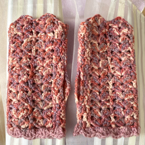 SALE！！ かぎ針編み指なしミトン / ローズ系 手袋・ミトン MOッチー