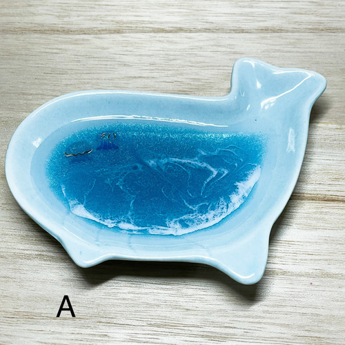 波アート クジラのアクセサリーディッシュ☆エポキシレジン その他