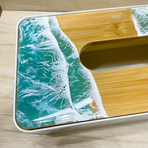ティッシュボックス　海レジン　波レジン 🩵 Resin art tissue box ティッシュケース 透明なアクリルの