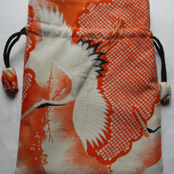 ７５８７　鶴の柄の長襦袢で作った巾着袋　＃送料無料 5枚目の画像