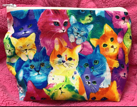 ARTISAN&ARTIST 猫柄ポーチ ARTISAN&ARTIST 猫柄ポーチ
