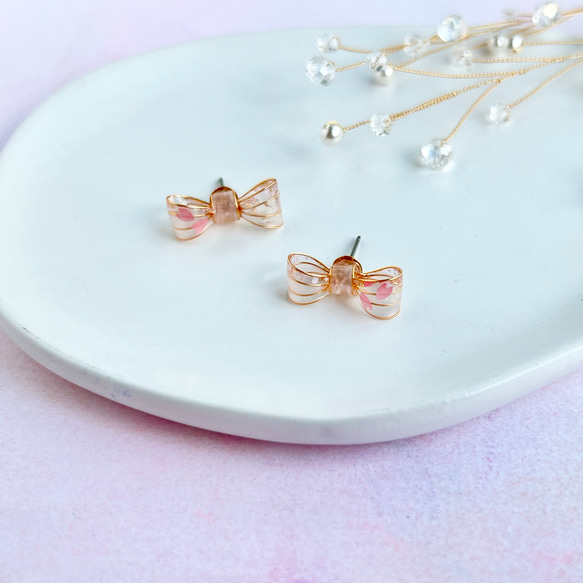 《特集掲載》5月末まで限定〜petit ribbon〜桜　ゴールド　ピアス/イヤリング 2枚目の画像