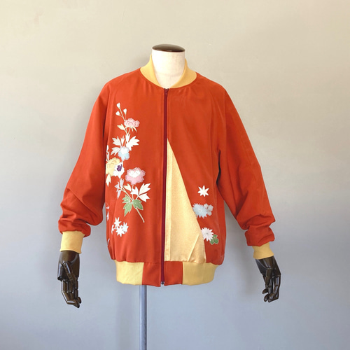 着物リメイク和柄スカジャン 赤 黒 鶴 花柄