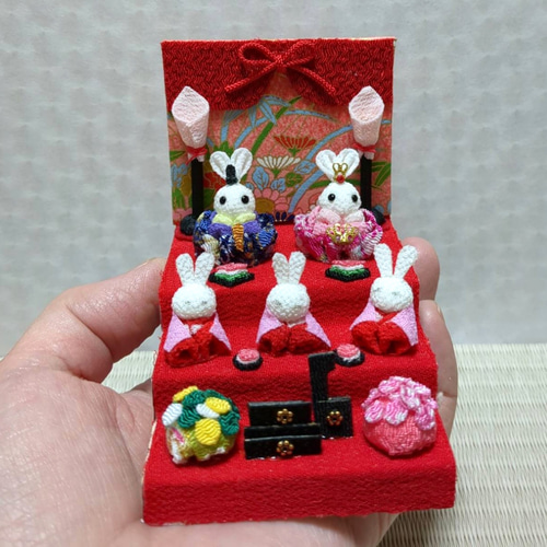 ちりめん細工 ミニチュアサイズのお雛様 ✿白うさぎのお雛様三 ちりめん細工 ミニチュアサイズのお雛様 ✿白うさぎのお雛様三