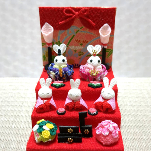 ちりめん細工 ミニチュアサイズのお雛様 ✿白うさぎのお雛様三
