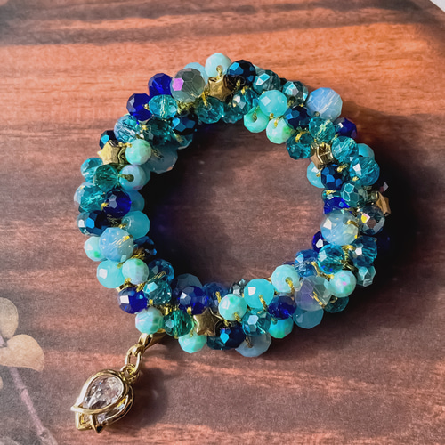 お星様シリーズ】 ビーズシュシュ ブルー ✩.*˚ ヘアゴム (Bright