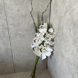 　造花　シンビジウム　ホワイト　アーティフィシャルフラワー 1枚目の画像
