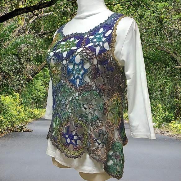 春気分あふれる カギ針編みのカラフルベスト Ｍサイズ 2枚目の画像