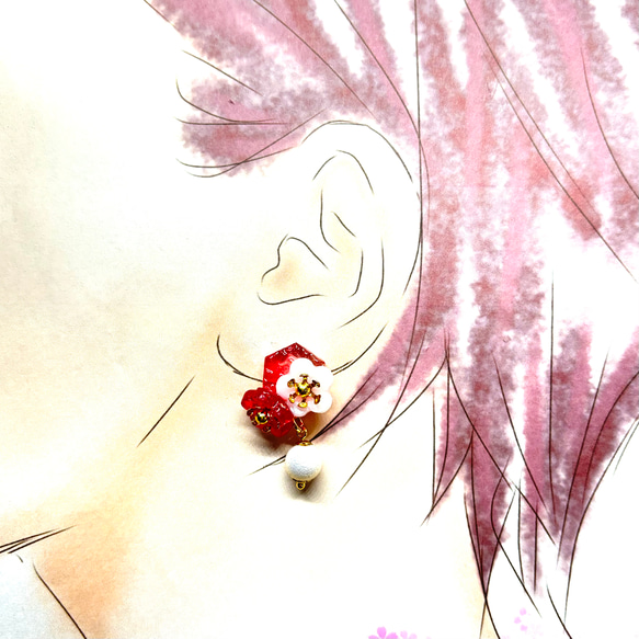 切子ガラス風レジンと梅の花の耳飾り  選べるイヤリング／ピアス 3枚目の画像