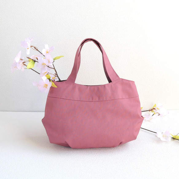春の新作！新色　桜色の毎日のバッグ　11号帆布のタックラウンドトート 1枚目の画像