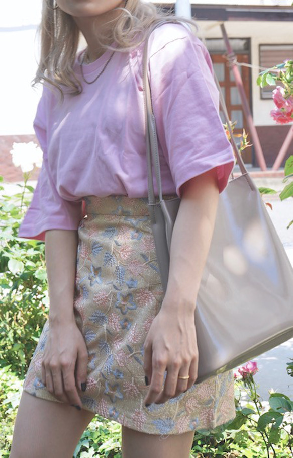 Basic T-shirts&Glitter Flower Mini Skirt 2P SETpink&beige韓国風 1枚目の画像