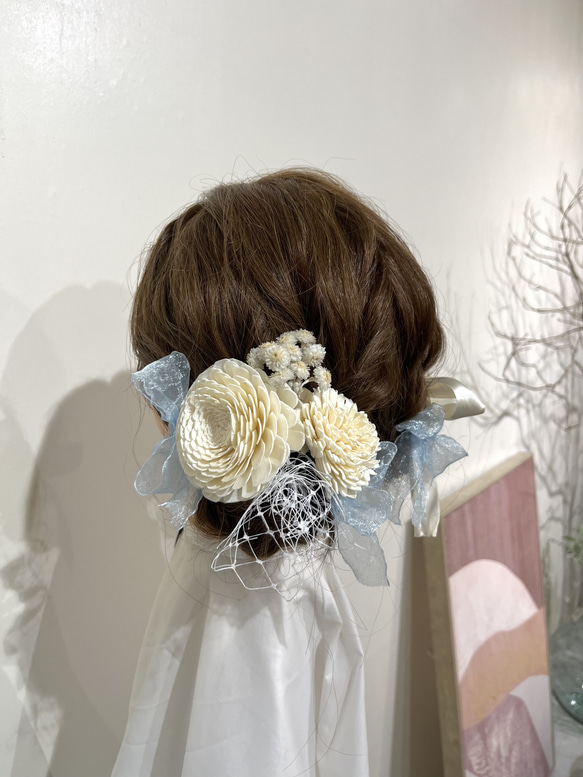 成人式　卒業式　髪飾り  ドライフラワー　ナチュラル　オーガンジーリボン　ベロアリボン 3枚目の画像